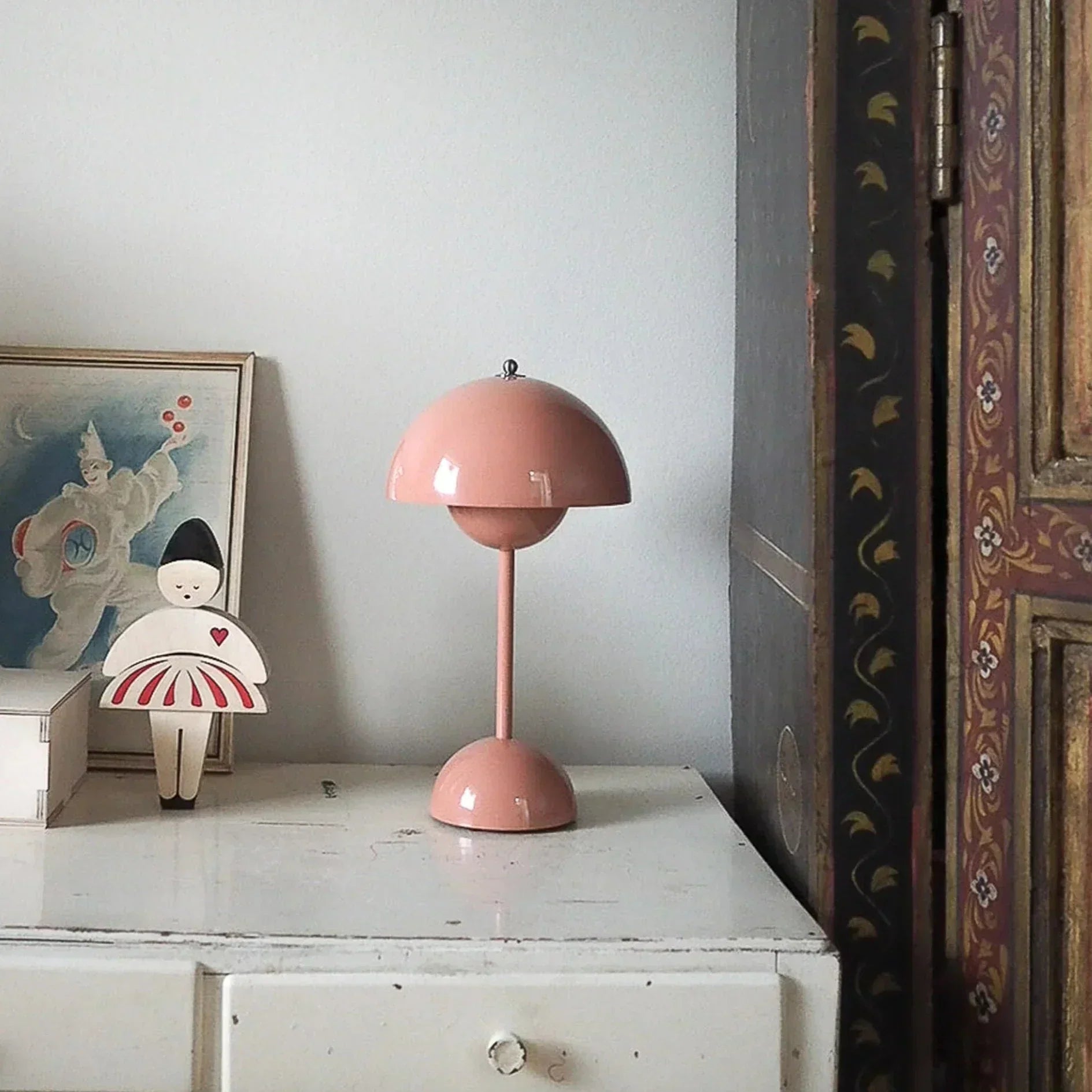 Flowerpot V2 Table Lamp